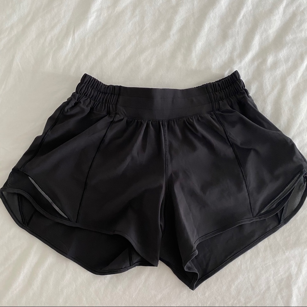 Lululemon Hotty Hot ll Shorts 🔥